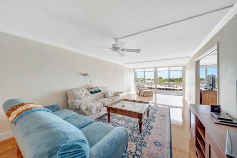 Condo in Fort Lauderdale, Florida, 2 bedrooms  № 2191542 - photo 9