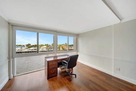 Condo in Fort Lauderdale, Florida, 2 bedrooms  № 2191542 - photo 21