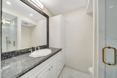 Condo in Fort Lauderdale, Florida, 2 bedrooms  № 2191542 - photo 24