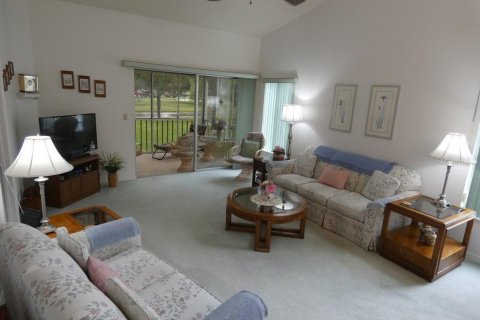 Condo in Hudson, Florida, 2 bedrooms  № 1906308 - photo 25