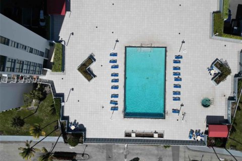 Condominio en venta en Aventura, Florida, 1 dormitorio, 70.14 m2 № 1825564 - foto 29