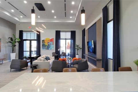 Снять в аренду таунхаус в Хомстед, Флорида 3 спальни, 149.76м2, № 1964976 - фото 8