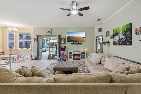 Villa ou maison à vendre à Davenport, Floride: 3 chambres, 134.8 m2 № 2430989 - photo 4