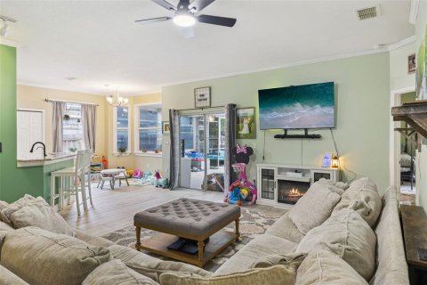 Villa ou maison à vendre à Davenport, Floride: 3 chambres, 134.8 m2 № 2430989 - photo 6