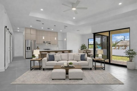 Villa ou maison à vendre à Port Charlotte, Floride: 3 chambres, 170.1 m2 № 2232890 - photo 6