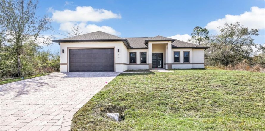 Villa ou maison à Port Charlotte, Floride 3 chambres, 170.1 m2 № 2232890