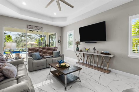 House in Parrish, Florida 3 bedrooms, 211.26 sq.m. № 2092803 - photo 8
