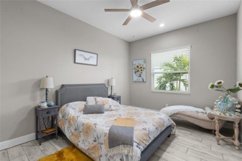House in Parrish, Florida 3 bedrooms, 211.26 sq.m. № 2092803 - photo 22