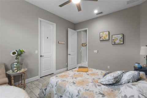 House in Parrish, Florida 3 bedrooms, 211.26 sq.m. № 2092803 - photo 23
