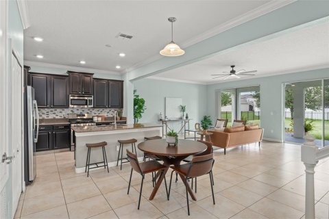 Casa en venta en Winter Garden, Florida, 4 dormitorios, 252.88 m2 № 1907217 - foto 9