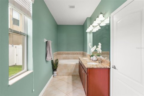 Casa en venta en Winter Garden, Florida, 4 dormitorios, 252.88 m2 № 1907217 - foto 23