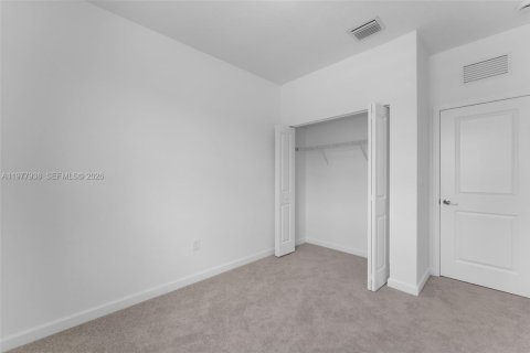 Adosado en venta en Florida City, Florida, 4 dormitorios, 150.04 m2 № 2042559 - foto 21