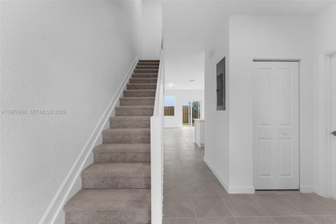 Adosado en venta en Florida City, Florida, 4 dormitorios, 150.04 m2 № 2042559 - foto 4