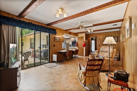 House in Orlando, Florida 4 bedrooms, 242.1 sq.m. № 1825285 - photo 14
