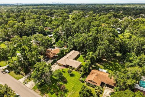 House in Orlando, Florida 4 bedrooms, 242.1 sq.m. № 1825285 - photo 26