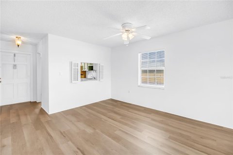Copropriété à louer à Saint Petersburg, Floride: 2 chambres, 106.84 m2 № 2433468 - photo 15
