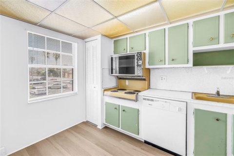 Copropriété à louer à Saint Petersburg, Floride: 2 chambres, 106.84 m2 № 2433468 - photo 27