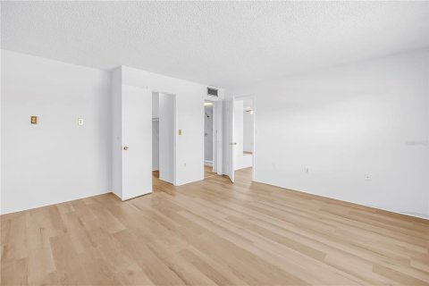 Copropriété à louer à Saint Petersburg, Floride: 2 chambres, 106.84 m2 № 2433468 - photo 30
