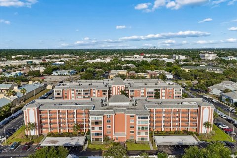 Condo à Saint Petersburg, Floride, 2 chambres  № 2433468