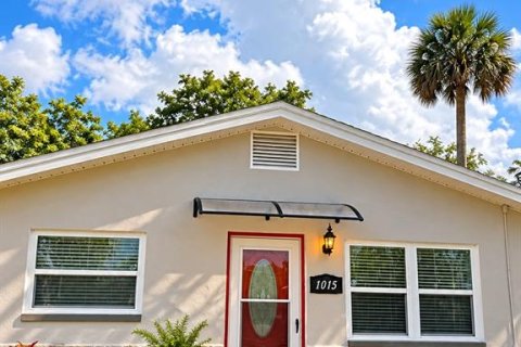 House in Titusville, Florida 2 bedrooms, 52.49 sq.m. № 2378348 - photo 14