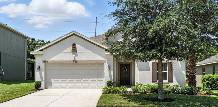 House in Grand Island, Florida 4 bedrooms, 174.93 sq.m. № 1807393
