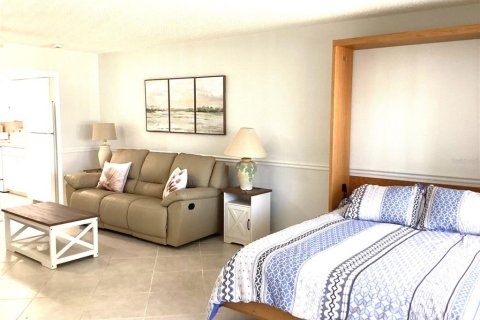 Condominio en alquiler en Seminole, Florida, 1 dormitorio, 49.24 m2 № 2205209 - foto 14
