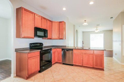 Casa en alquiler en Land O' Lakes, Florida, 4 dormitorios, 167.69 m2 № 1905076 - foto 7