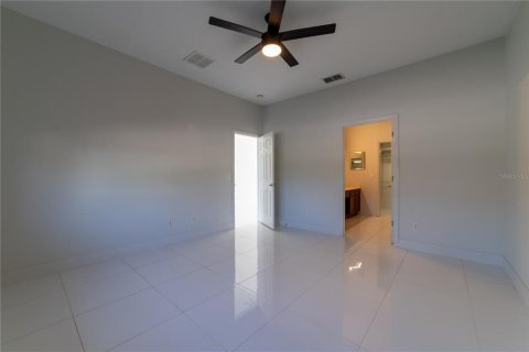 Townhouse in Orlando, Florida 3 bedrooms, 145.86 sq.m. № 2213349 - photo 8