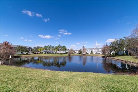 Townhouse in Orlando, Florida 3 bedrooms, 145.86 sq.m. № 2213349 - photo 27
