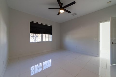 Townhouse in Orlando, Florida 3 bedrooms, 145.86 sq.m. № 2213349 - photo 7