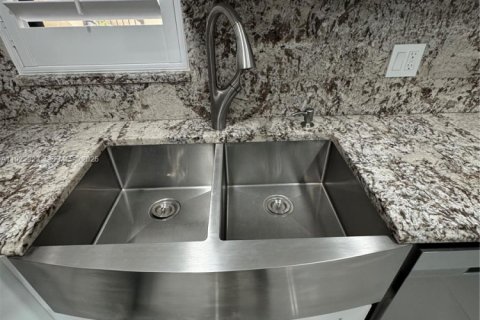 Copropriété à vendre à Coconut Creek, Floride: 3 chambres, 101.54 m2 № 1976740 - photo 8