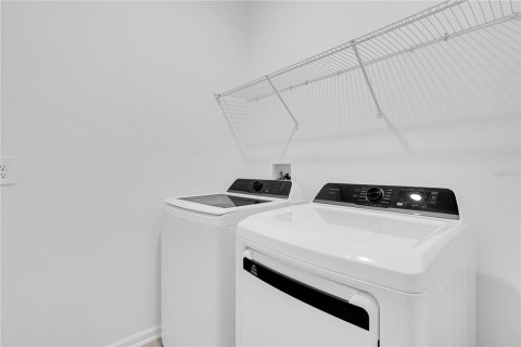 Adosado en alquiler en Davenport, Florida, 3 dormitorios, 170.48 m2 № 1913903 - foto 11