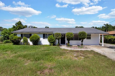 Villa ou maison à vendre à Apopka, Floride: 4 chambres, 149.57 m2 № 1751322 - photo 1