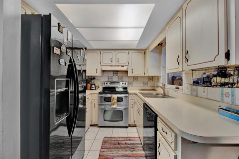 Villa ou maison à vendre à Apopka, Floride: 4 chambres, 149.57 m2 № 1751322 - photo 17