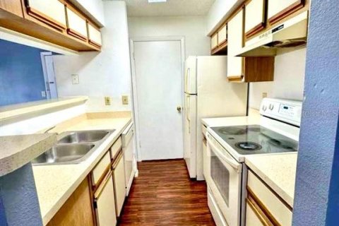Condominio en venta en Altamonte Springs, Florida, 1 dormitorio, 62.62 m2 № 2109245 - foto 10
