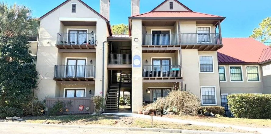Condominio en Altamonte Springs, Florida, 1 dormitorio № 2109245