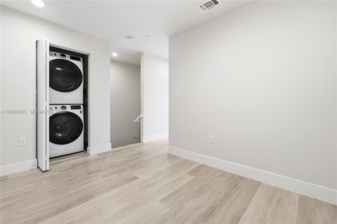 Купить кондоминиум в Майами, Флорида 2 спальни, 129.32м2, № 2064796 - фото 8