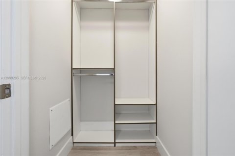 Купить кондоминиум в Майами, Флорида 2 спальни, 129.32м2, № 2064796 - фото 28