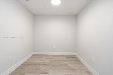 Купить кондоминиум в Майами, Флорида 2 спальни, 129.32м2, № 2064796 - фото 9