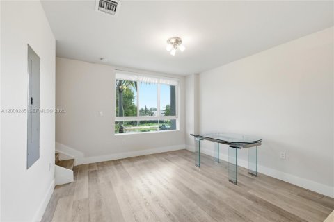 Купить кондоминиум в Майами, Флорида 2 спальни, 129.32м2, № 2064796 - фото 18