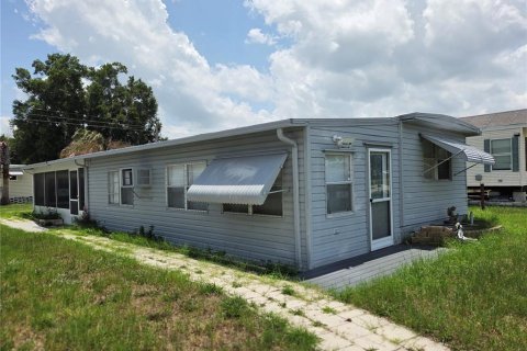 Appartement à louer à Zephyrhills, Floride: 2 chambres, 44.59 m2 № 2230354 - photo 3