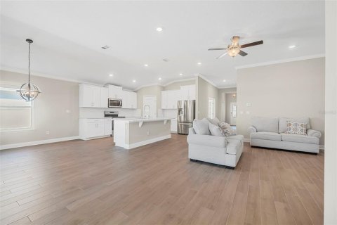 Casa en venta en Palm Coast, Florida, 4 dormitorios, 189.8 m2 № 1757806 - foto 7