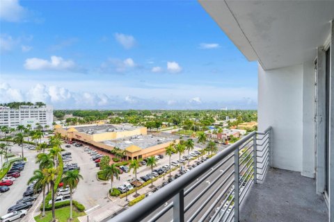 Condominio en venta en Hollywood, Florida, 47.75 m2 № 1973863 - foto 10
