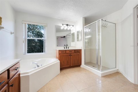 Villa ou maison à vendre à Orlando, Floride: 5 chambres, 320.98 m2 № 2134474 - photo 29