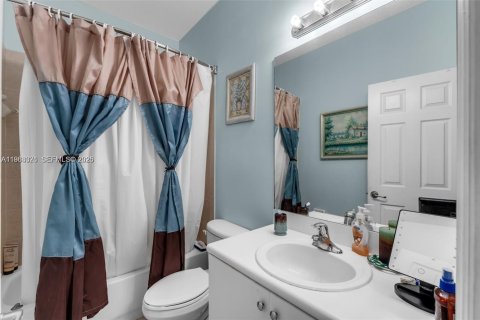 Adosado en venta en Miami, Florida, 3 dormitorios, 161 m2 № 2025387 - foto 21