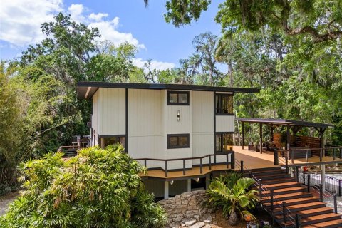 House in Brandon, Florida 5 bedrooms, 193.52 sq.m. № 1615067 - photo 5