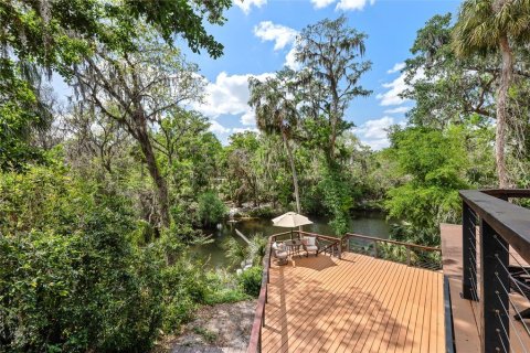 House in Brandon, Florida 5 bedrooms, 193.52 sq.m. № 1615067 - photo 24