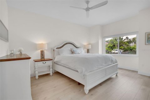 Condominio en alquiler en Sarasota, Florida, 3 dormitorios, 126.53 m2 № 2426914 - foto 29