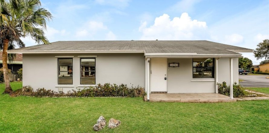 Villa ou maison à Miami, Floride 3 chambres, 126.16 m2 № 1837186