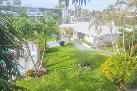 Купить кондоминиум в Халландейл-Бич, Флорида 1 спальня, 60.39м2, № 1983281 - фото 4